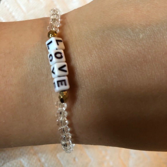 Handmade ‘Love’ Bracelet - Picture 3 of 4